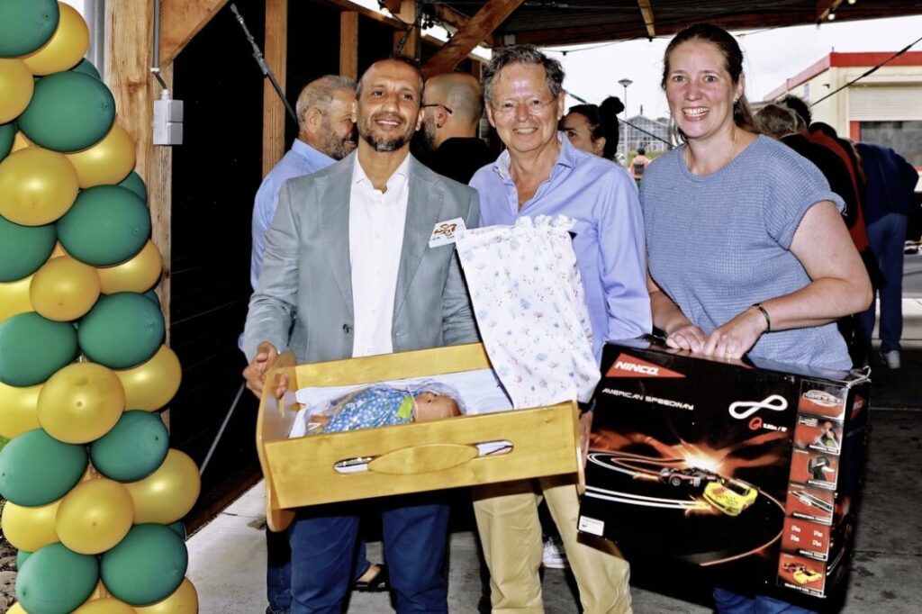 opening AZC manderspark 1 opening AZC manderspark 1